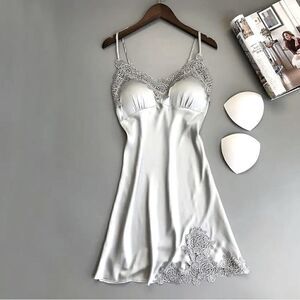 🌹3/$30 NWT Fleur Cachee "Greylin" Nightie